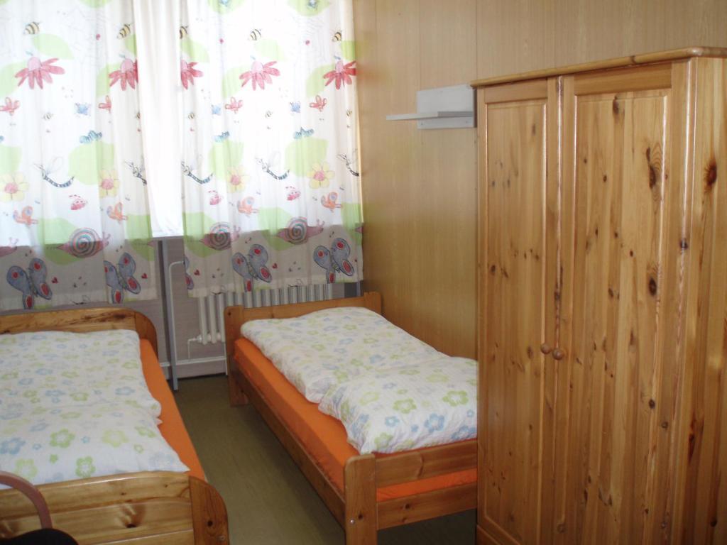 Hostel Monty Říčany Esterno foto